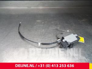 Used Boot lid lock mechanism Volvo S80 (AR/AS) 2.5 T Turbo 20V Price € 40,00 Margin scheme offered by van Deijne Onderdelen Uden B.V.