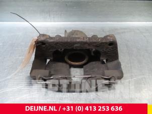 Used Front brake calliper, right Volvo V70 (SW) 2.4 T 20V AWD Price € 30,00 Margin scheme offered by van Deijne Onderdelen Uden B.V.