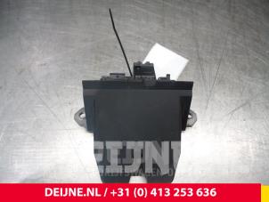 Used Tailgate lock mechanism Volvo V40 (MV) 2.0 D4 20V Price € 25,00 Margin scheme offered by van Deijne Onderdelen Uden B.V.