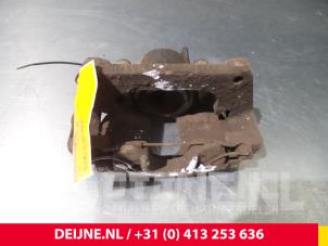 Used Front brake calliper, left Volvo XC70 (SZ) XC70 2.4 D 20V Price € 25,00 Margin scheme offered by van Deijne Onderdelen Uden B.V.
