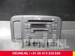 Gebrauchte Radio Volvo S80 (TR/TS) 2.4 D 20V Preis € 75,00 Margenregelung angeboten von van Deijne Onderdelen Uden B.V.