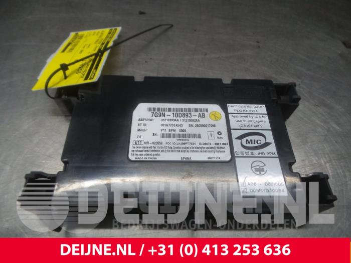 Używane Modul Bluetooth Volvo XC70 (BZ) 2.4 D5 20V AWD Cena € 80,00 Procedura marży oferowane przez van Deijne Onderdelen Uden B.V.