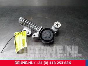 Used Drive belt tensioner Volvo S60 II (FS) 2.0 T3 16V Price € 30,00 Margin scheme offered by van Deijne Onderdelen Uden B.V.