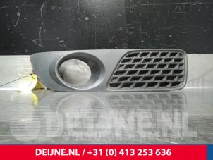 Używane Kratka zderzaka Volvo V70 (BW) 2.0 D3 20V Cena € 20,00 Procedura marży oferowane przez van Deijne Onderdelen Uden B.V.