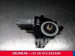 Używane Silnik szyby drzwiowej Volvo V60 I (FW/GW) 1.6 DRIVe Cena € 50,00 Procedura marży oferowane przez van Deijne Onderdelen Uden B.V.