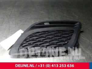 Gebrauchte Stoßstangenrost Volvo XC60 I (DZ) 2.0 DRIVe 20V Preis € 20,00 Margenregelung angeboten von van Deijne Onderdelen Uden B.V.