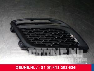 Used Bumper grille Volvo XC60 I (DZ) 2.0 DRIVe 20V Price € 20,00 Margin scheme offered by van Deijne Onderdelen Uden B.V.