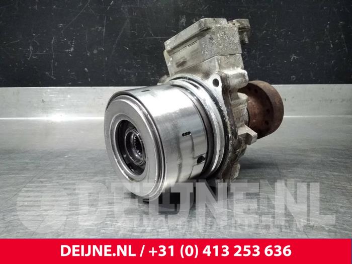 Używane Sprzeglo Haldex Volvo XC90 I 2.9 T6 24V Cena € 175,00 Procedura marży oferowane przez van Deijne Onderdelen Uden B.V.