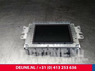 Usagé Display unité de contrôle multi media Volvo V70 (BW) 2.4 D5 20V AWD Prix € 100,00 Règlement à la marge proposé par van Deijne Onderdelen Uden B.V.