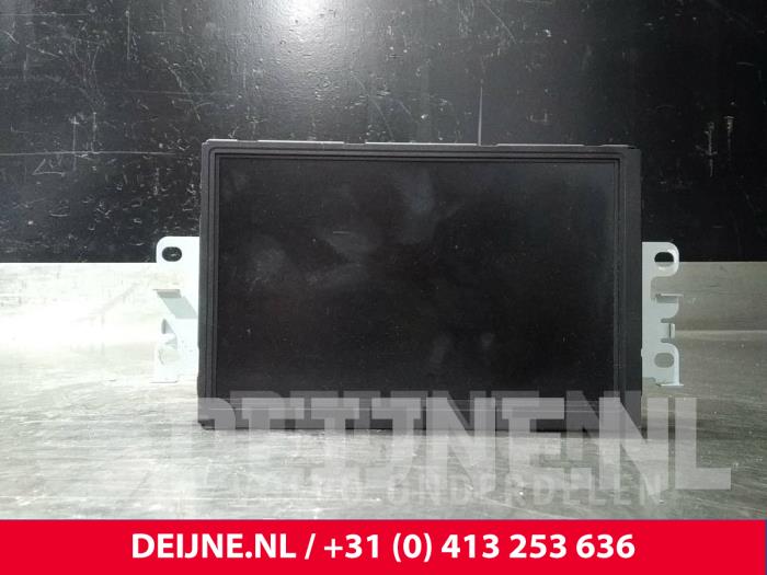 Used Interior display Volvo S80 (AR/AS) 2.4 D5 20V Autom. Price € 60,00 Margin scheme offered by van Deijne Onderdelen Uden B.V.