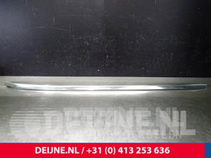 Used Roof rail, right Volvo V60 I (FW/GW) 2.4 D6 20V Plug-in Hybrid AWD Price € 40,00 Margin scheme offered by van Deijne Onderdelen Uden B.V.