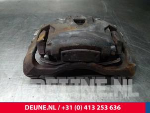 Used Front brake calliper, right Volvo V70 (BW) 2.0 D3 20V Price € 50,00 Margin scheme offered by van Deijne Onderdelen Uden B.V.