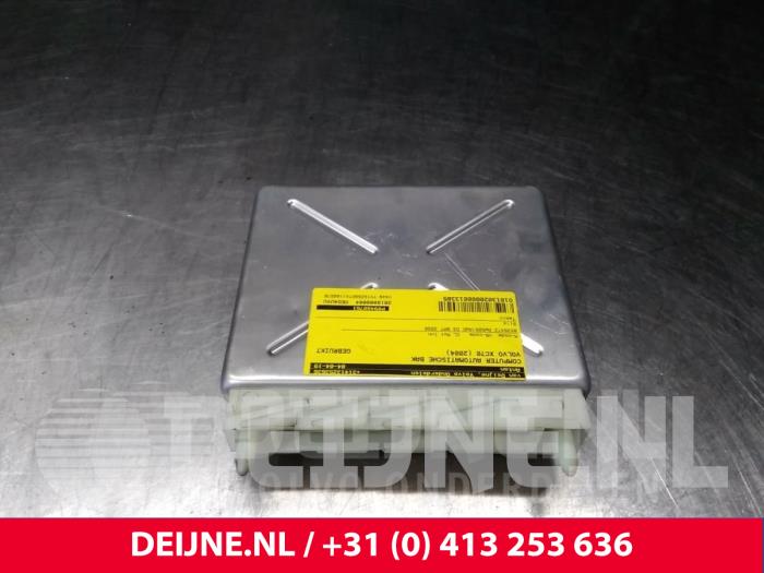 Used Automatic gearbox computer Volvo XC70 (SZ) XC70 2.5 T 20V Price € 25,00 Margin scheme offered by van Deijne Onderdelen Uden B.V.
