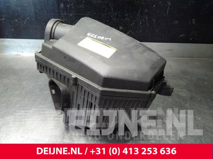 Gebrauchte Luftfiltergehäuse Volvo XC60 I (DZ) 2.4 D5 20V AWD Geartronic Preis € 45,00 Margenregelung angeboten von van Deijne Onderdelen Uden B.V.