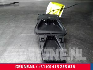 Used Brake assist sensor Volvo XC60 I (DZ) 2.0 DRIVe 20V Price € 32,50 Margin scheme offered by van Deijne Onderdelen Uden B.V.