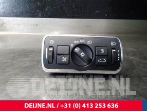 Used Light switch Volvo V60 I (FW/GW) 1.6 DRIVe Price € 25,00 Margin scheme offered by van Deijne Onderdelen Uden B.V.