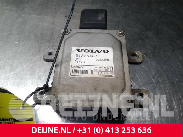 Used Automatic gearbox computer Volvo V60 I (FW/GW) 2.4 D6 20V Plug-in Hybrid AWD Price € 50,00 Margin scheme offered by van Deijne Onderdelen Uden B.V.