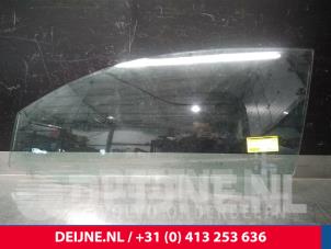 Usados Ventanilla de puerta de 2 puertas izquierda Volvo C30 (EK/MK) 1.6 D2 16V Precio € 50,00 Norma de margen ofrecido por van Deijne Onderdelen Uden B.V.