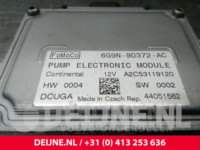 ADM fuel module from a Volvo XC70 (BZ) 2.4 D4 20V AWD 2015
