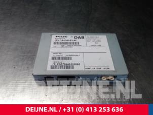 Used Radio module Volvo XC70 (BZ) 2.4 D4 20V AWD Price € 75,00 Margin scheme offered by van Deijne Onderdelen Uden B.V.