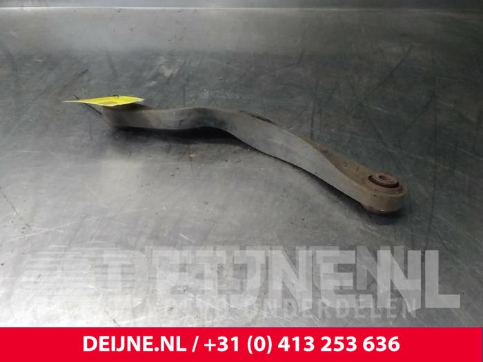 Rear upper wishbone, right from a Volvo XC70 (BZ) 2.4 D4 20V AWD 2015