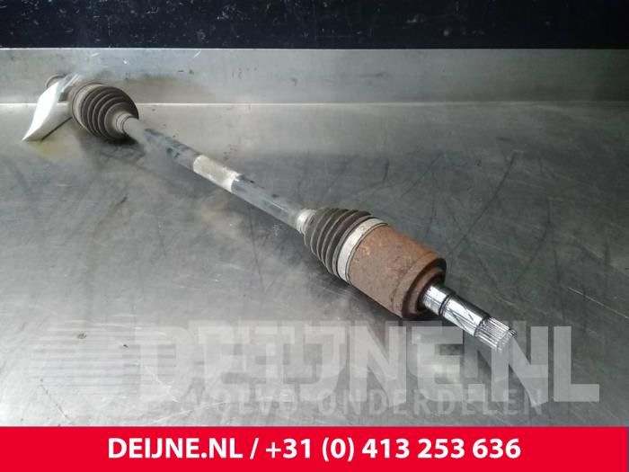 Drive shaft, rear left from a Volvo XC70 (BZ) 2.4 D4 20V AWD 2015
