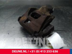 Used Front brake calliper, left Volvo V60 I (FW/GW) 2.0 D4 16V Price € 50,00 Margin scheme offered by van Deijne Onderdelen Uden B.V.