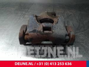 Usagé Etrier de frein avant gauche Volvo S60 II (FS) Prix € 50,00 Règlement à la marge proposé par van Deijne Onderdelen Uden B.V.