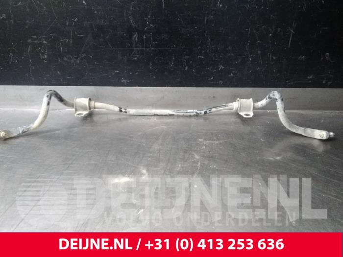 Front anti-roll bar from a Volvo V70 (BW) 2.0 D4 16V 2015
