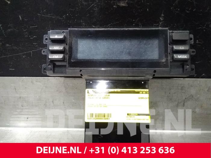 Begagnade Innerdisplay Volvo XC70 (BZ) 2.4 D5 20V 205 AWD Pris € 40,00 Marginaltabell erbjuds av van Deijne Onderdelen Uden B.V.