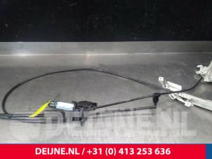 Używane Plandeka przedzialu bagazowego Volvo V90 II (PW) 2.0 D4 16V Cena € 150,00 Procedura marży oferowane przez van Deijne Onderdelen Uden B.V.