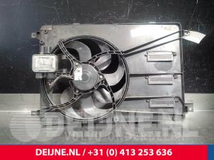 Used Cooling fans Volvo V40 Cross Country (MZ) 1.6 D2 Price € 75,00 Margin scheme offered by van Deijne Onderdelen Uden B.V.