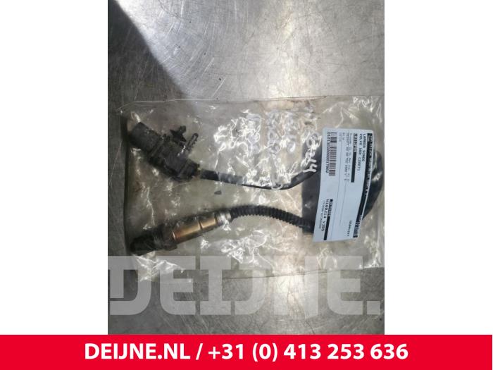 Usagé Sonde lambda Volvo S60 I (RS/HV) 2.4 D 20V Prix € 50,00 Règlement à la marge proposé par van Deijne Onderdelen Uden B.V.