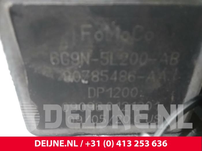 Used Particulate filter sensor Volvo V70 (BW) 2.0 D 16V Price € 20,00 Margin scheme offered by van Deijne Onderdelen Uden B.V.