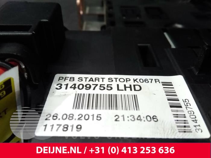 Sterownik Start/Stop z Volvo V70 (BW) 2.4 D5 20V AWD 2016
