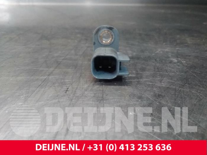 ABS-sensor från en Volvo XC90 II 2.0 T8 16V Twin Engine AWD 2018