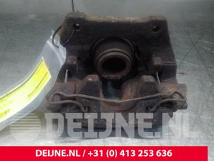 Usagé Etrier de frein arrière droit Volvo XC90 I 2.4 D5 20V Prix € 30,00 Règlement à la marge proposé par van Deijne Onderdelen Uden B.V.