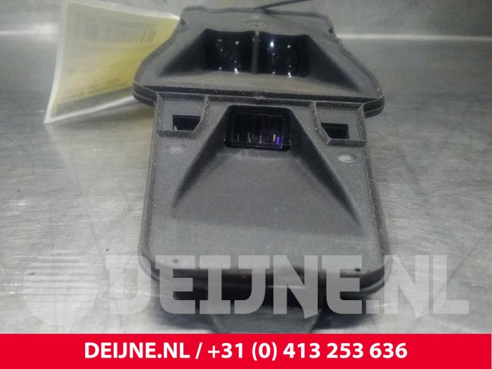 Gebrauchte Bremsassistent Sensor Volvo S80 (AR/AS) 2.4 D5 20V Autom. Preis € 32,50 Margenregelung angeboten von van Deijne Onderdelen Uden B.V.