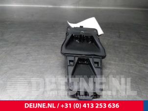 Used Brake assist sensor Volvo S60 II (FS) 2.4 D5 20V Price € 32,50 Margin scheme offered by van Deijne Onderdelen Uden B.V.