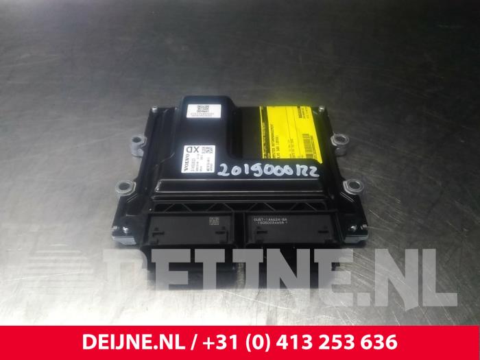 Used Engine management computer Volvo S80 (AR/AS) 2.0 D4 16V Price € 100,00 Margin scheme offered by van Deijne Onderdelen Uden B.V.
