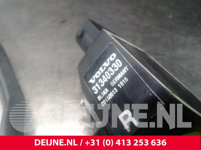 Xenon Höhenregler van een Volvo S80 (AR/AS) 2.0 D4 16V 2015