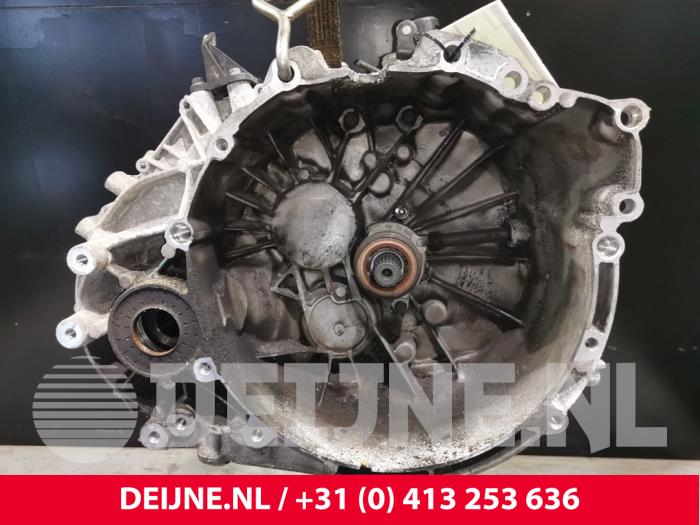 Gebrauchte Getriebe Volvo V40 (MV) 2.0 D4 16V Preis € 350,00 Margenregelung angeboten von van Deijne Onderdelen Uden B.V.