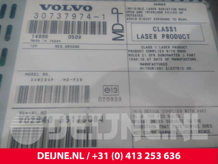 Lecteur mini disc d'un Volvo XC90 I 2.4 D5 20V 2006