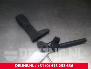 Used Front seatbelt buckle, right Volvo V70 (BW) 2.0 D3 20V Price € 175,00 Margin scheme offered by van Deijne Onderdelen Uden B.V.