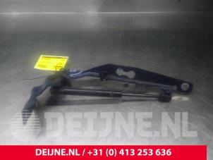 Used Bonnet Hinge Volvo XC60 I (DZ) 2.4 D5 20V AWD Geartronic Price € 35,00 Margin scheme offered by van Deijne Onderdelen Uden B.V.