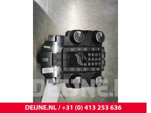 Used Heater control panel Volvo V40 (MV) 1.5 T3 16V Geartronic Price € 75,00 Margin scheme offered by van Deijne Onderdelen Uden B.V.