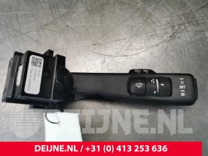Używane Przelacznik wycieraczki Volvo V70 (BW) 2.0 D4 16V Cena € 25,00 Procedura marży oferowane przez van Deijne Onderdelen Uden B.V.