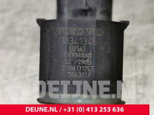 Used PDC Sensor Set Volvo V60 I (FW/GW) 2.4 D6 20V Plug-in Hybrid AWD Price € 75,00 Margin scheme offered by van Deijne Onderdelen Uden B.V.