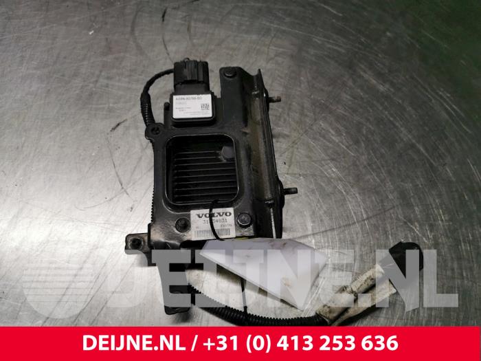 Używane Sterownik tempomatu Volvo XC60 I (DZ) 2.4 D5 20V 205 AWD Cena € 100,00 Procedura marży oferowane przez van Deijne Onderdelen Uden B.V.