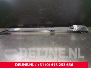 Usagé Kit rails de toit Volvo XC90 I 2.4 D5 20V Prix € 75,00 Règlement à la marge proposé par van Deijne Onderdelen Uden B.V.